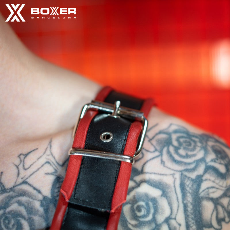 BOXER - De Luxe Shoulder Leather Harness Ring/Hook - Red