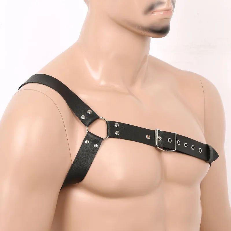 Brust-Harness Muscle Strap Bondage Kusnstleder Schwarz