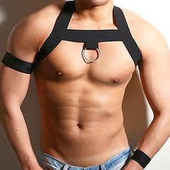 Harness V-Shape with Ring Black